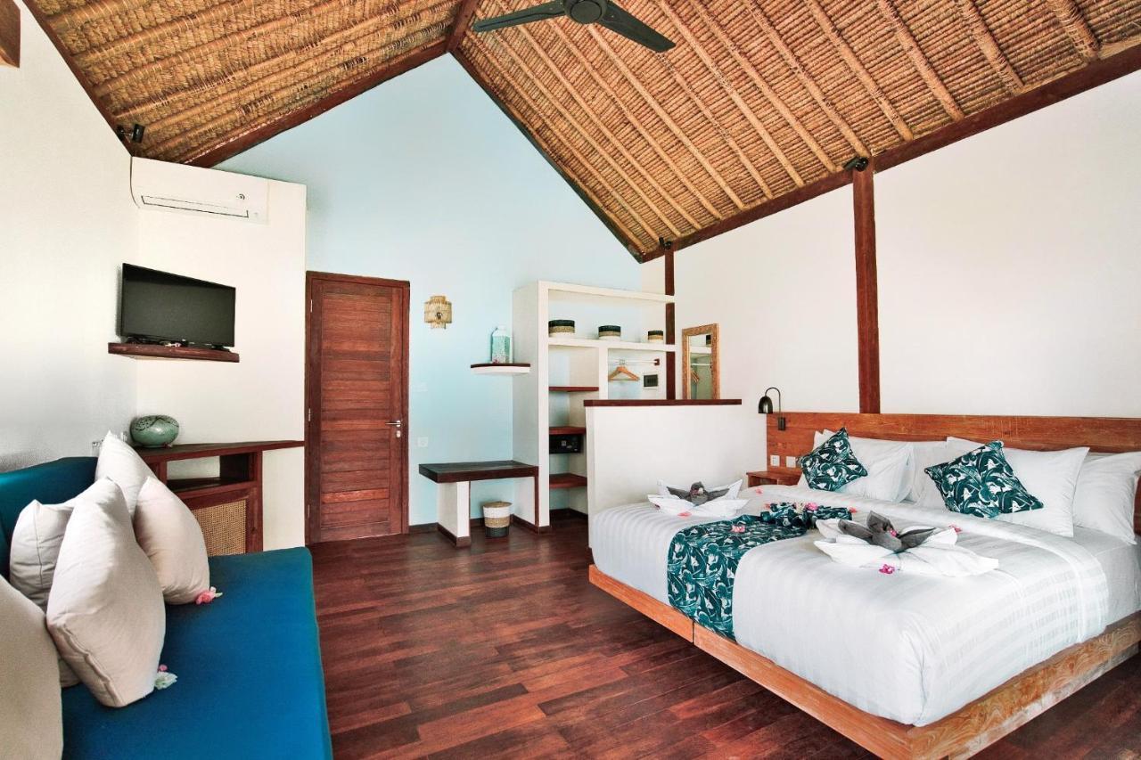 Segara Lombok Beach Resort Selong Belanak Exterior foto
